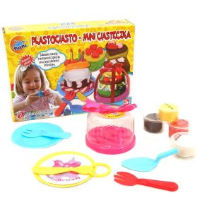 Plastociasto Mały Urodzinowy Tort