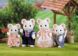 white_mouse_family